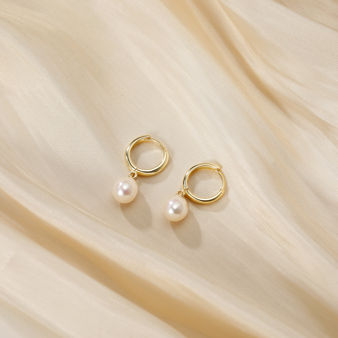 pearl earrings, huggie earrings, drop earrings, gold earrings, 14k gold plated, freshwater pearls, pearl bridal earrings, pearl wedding earrings, freshwater pearl earrings for women, gold plated earrings, white pearls