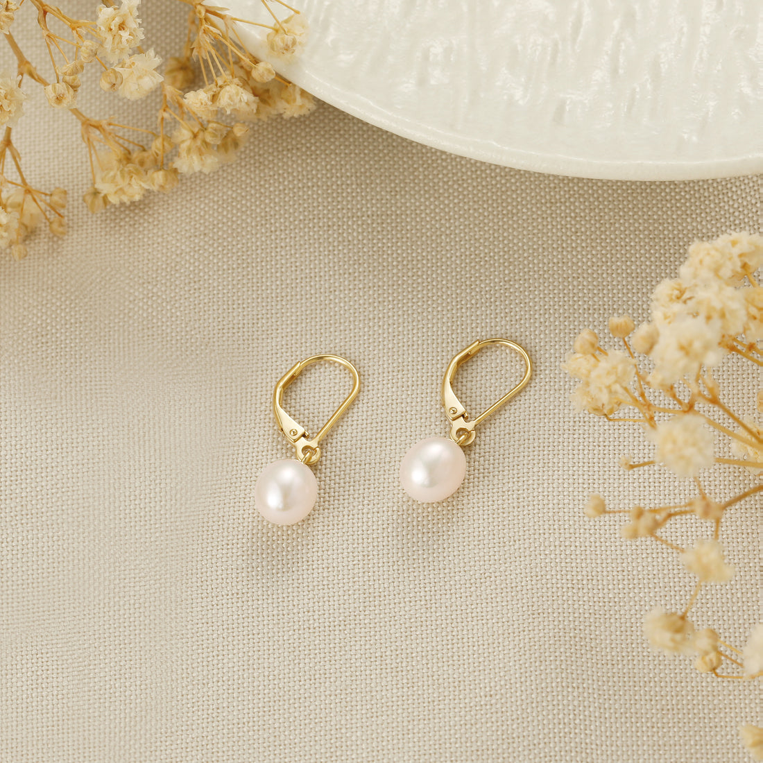 pearl earrings, leverback earrings, dangle earrings, gold earrings, 14k gold plated, freshwater pearls, pearl bridal earrings, pearl wedding earrings, freshwater pearl earrings for women