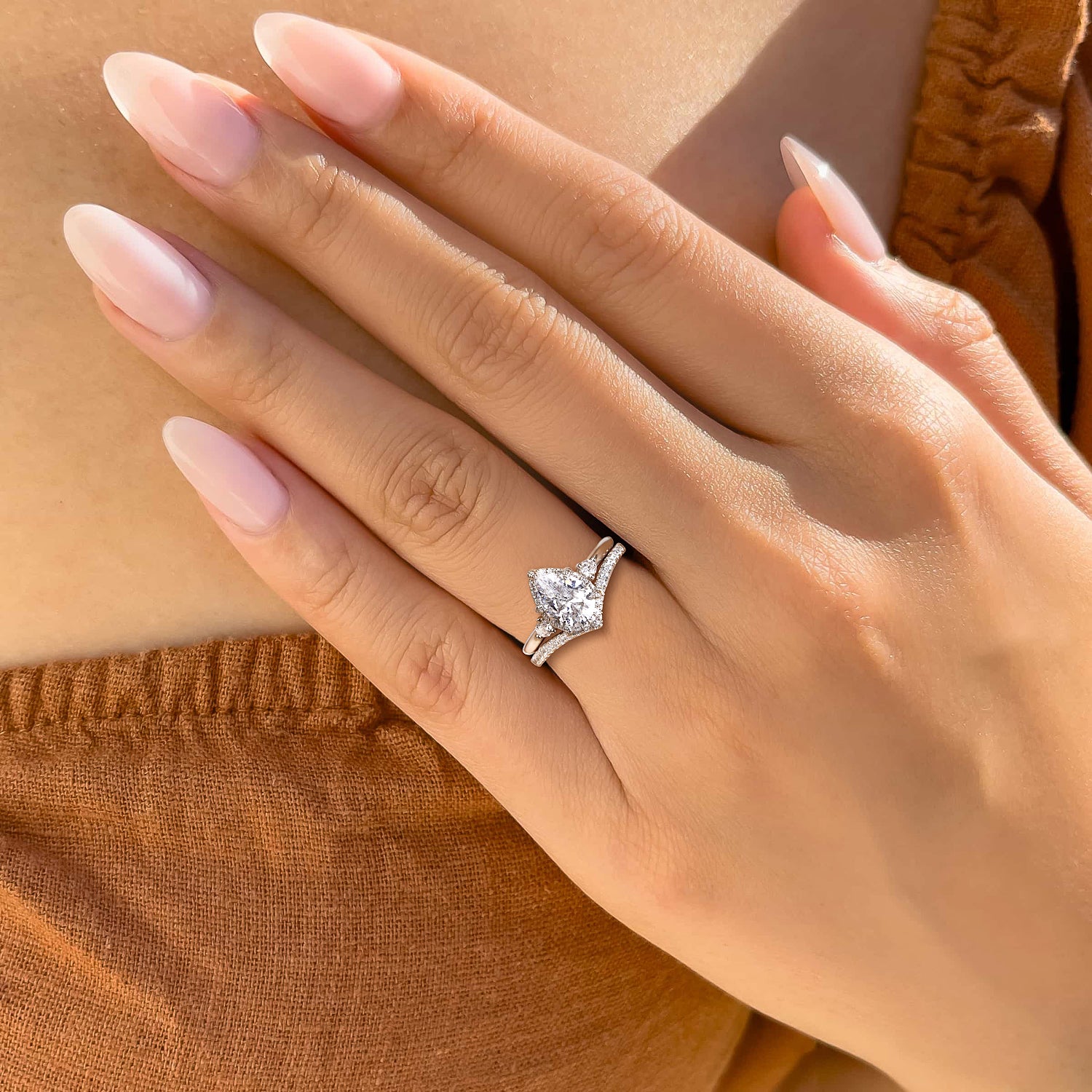 fake bridal ring sets, pear shape ring, cubic zirconia silver ring for women, affordable wedding rings, cheap wedding ring sets