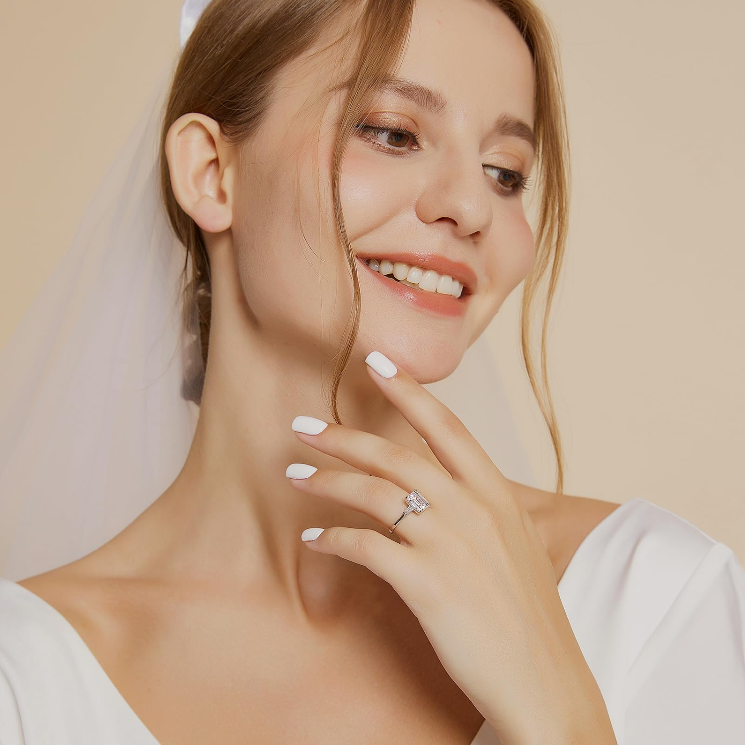 fake diamond ring, cubic zirconia rings, sterling silver ring, affordable wedding rings, stylish wedding rings, travel ring