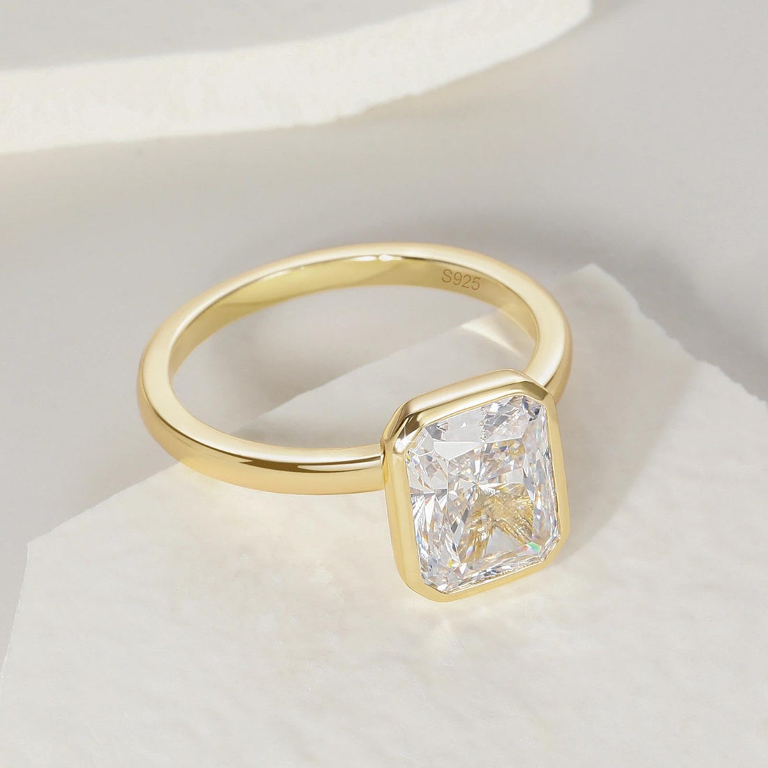 bezel engagement rings, radiant cut engagement rings, radiant cut, radiant diamond, radiant cut diamond ring, radiant cut ring, radiant diamond ring, 1 carat radiant cut diamond ring, cubic zirconia engagement rings, cubic zirconia wedding rings, silver engagement rings, cz stones, travel rings