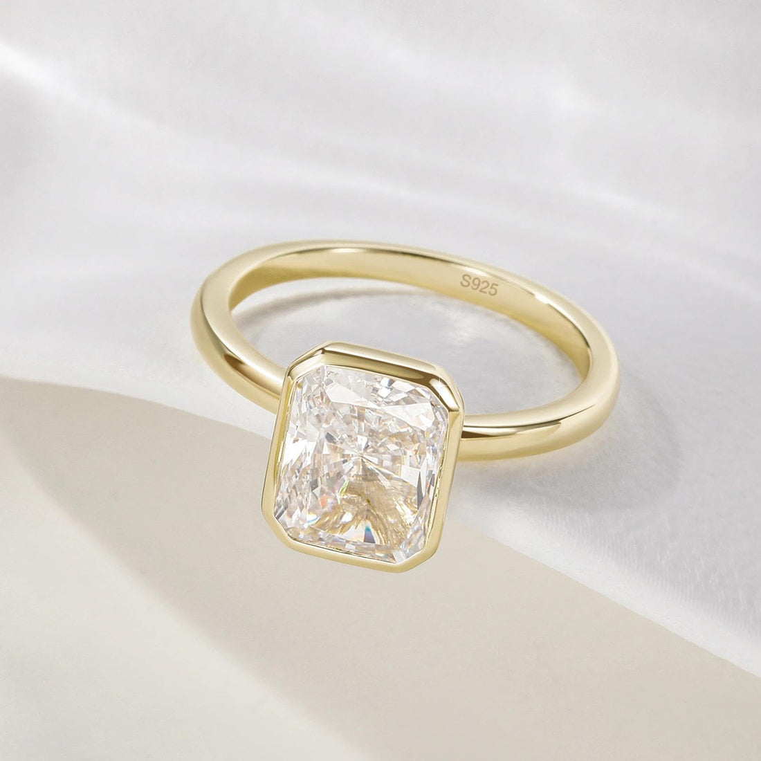 bezel engagement rings, radiant cut engagement rings, radiant cut, radiant diamond, radiant cut diamond ring, radiant cut ring, radiant diamond ring, 1 carat radiant cut diamond ring, cubic zirconia engagement rings, cubic zirconia wedding rings, silver engagement rings, cz stones, travel rings