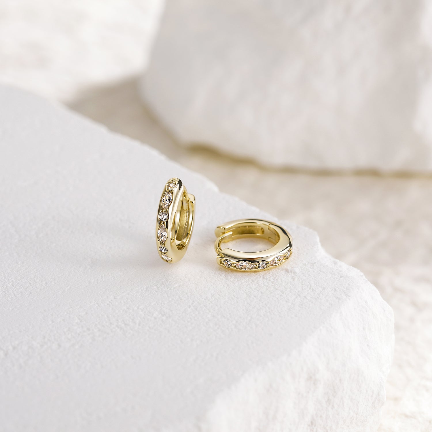 moissanite hoop earrings, moissanite earrings, s925 earrings, silver hoop earrings, gold plated earrings, huggie earrings