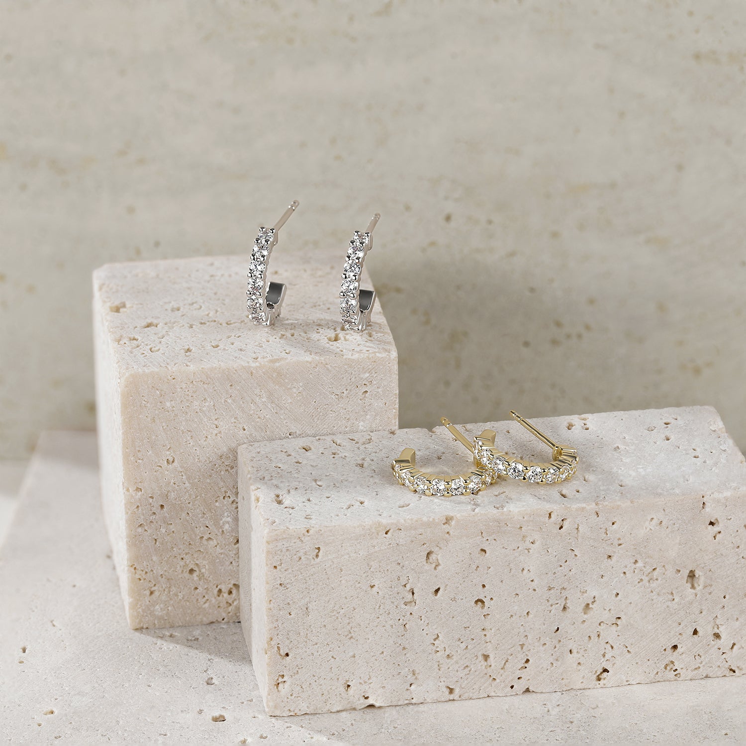 silver huggie, hoop huggies, huggie earrings, tiny hoop earrings, silver earrings, s925 earrings for women