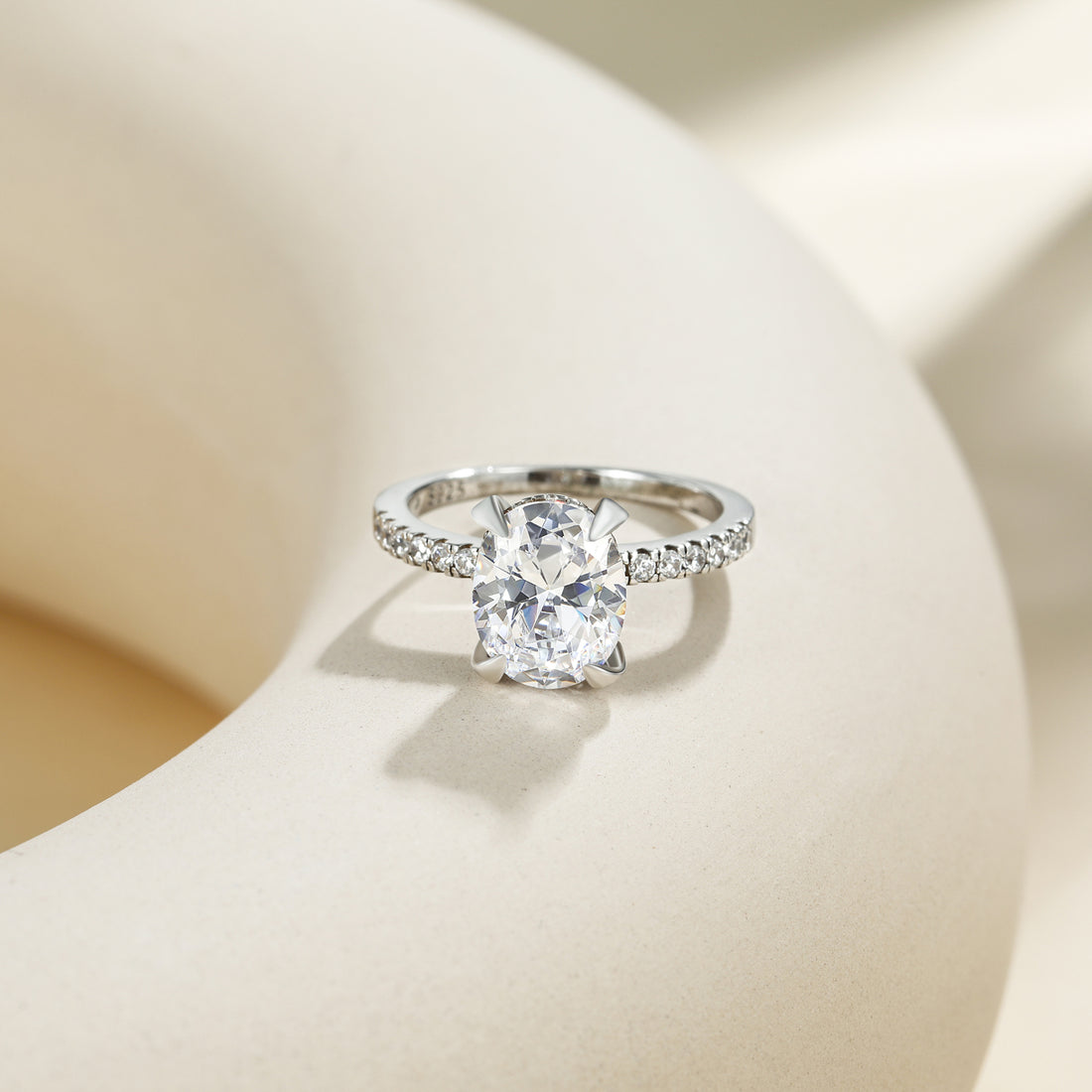 oval engagement rings, cubic zirconia wedding rings, oval zirconia ring, cubic zirconia oval ring, cubic zirconia engagement rings, cubic zirconia wedding rings