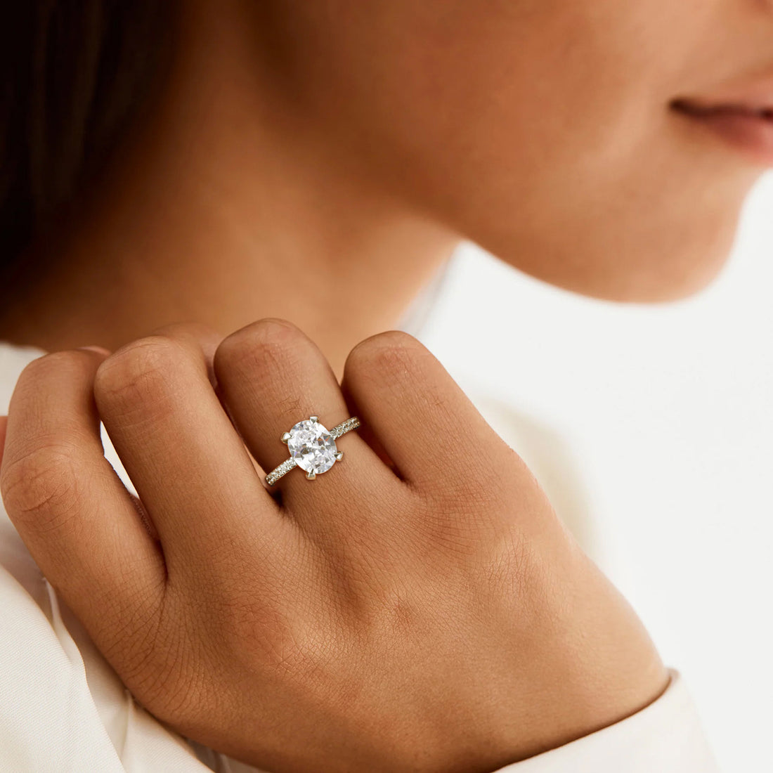 oval engagement rings, cubic zirconia wedding rings, oval zirconia ring, cubic zirconia oval ring, cubic zirconia engagement rings, cubic zirconia wedding rings, engagement rings for women, cz engagement rings, cubic zirconia rings, travel ring