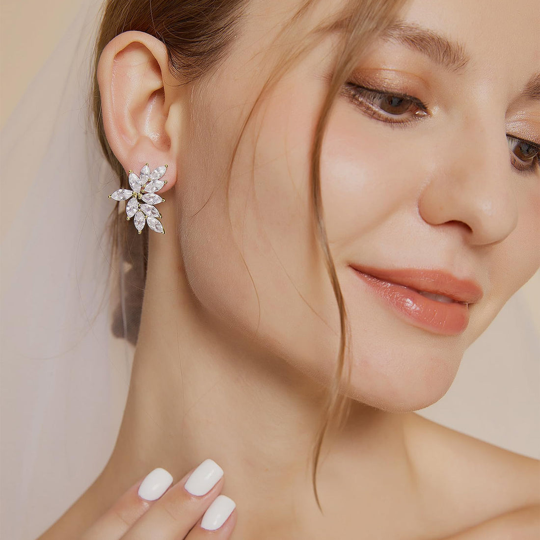 gold, marquise cut, post earrings, bridal earrings, cluster earrings