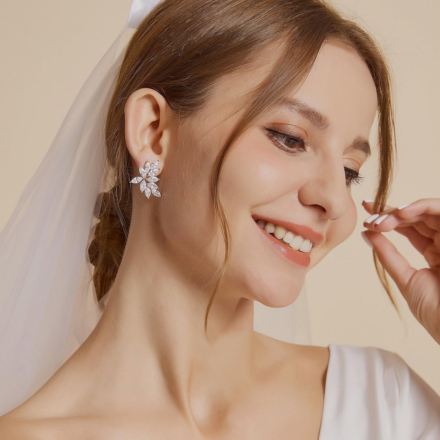 rose gold, marquise cut, hypoallergenic stud earrings, cubic zirconia earrings studs