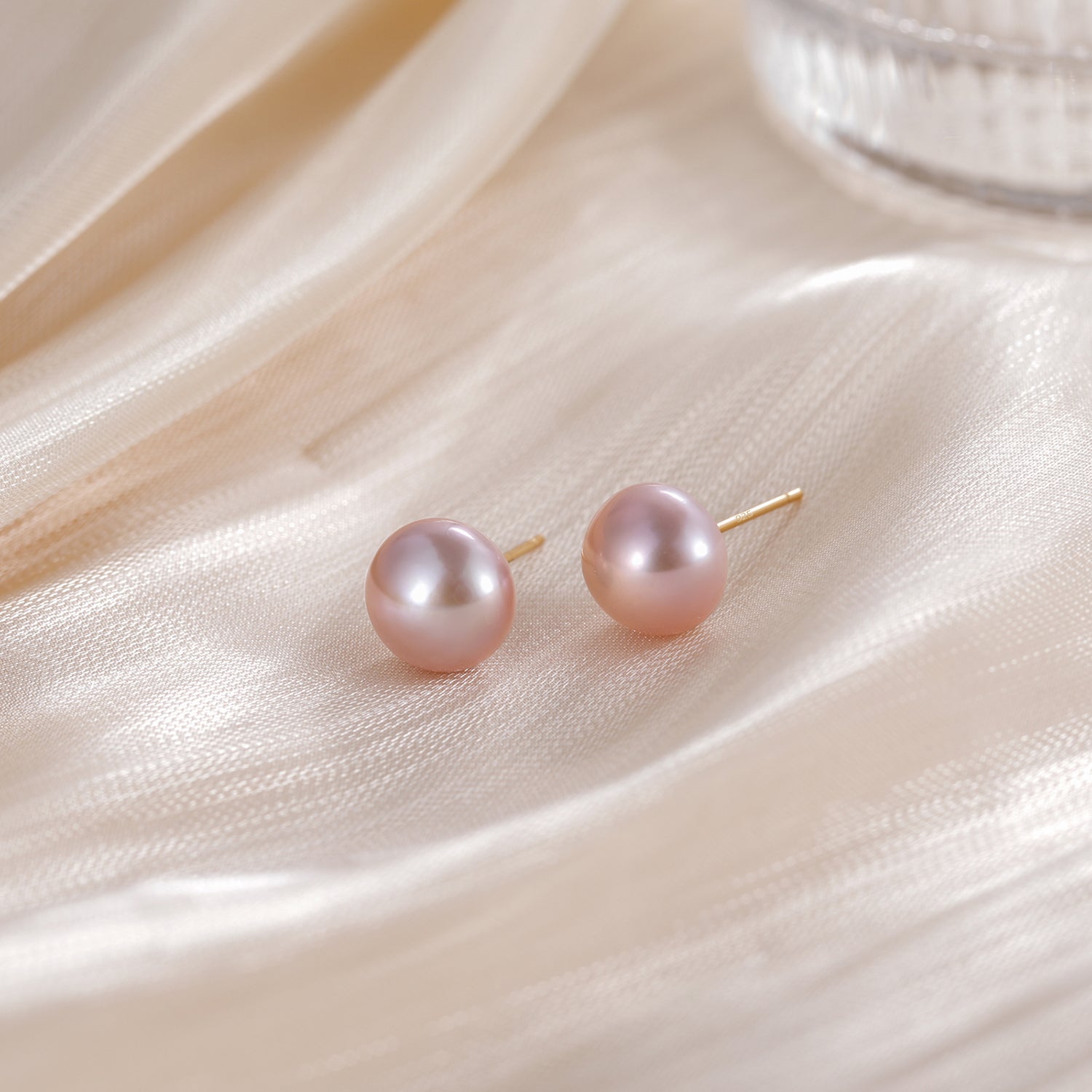 9mm purple pearls, purple pearls, pearl stud earrings, earrings in purple, gold earrings, 925 sterling silver posts, pearl bridal earrings, freshwater pearl earrings, pearl wedding earrings