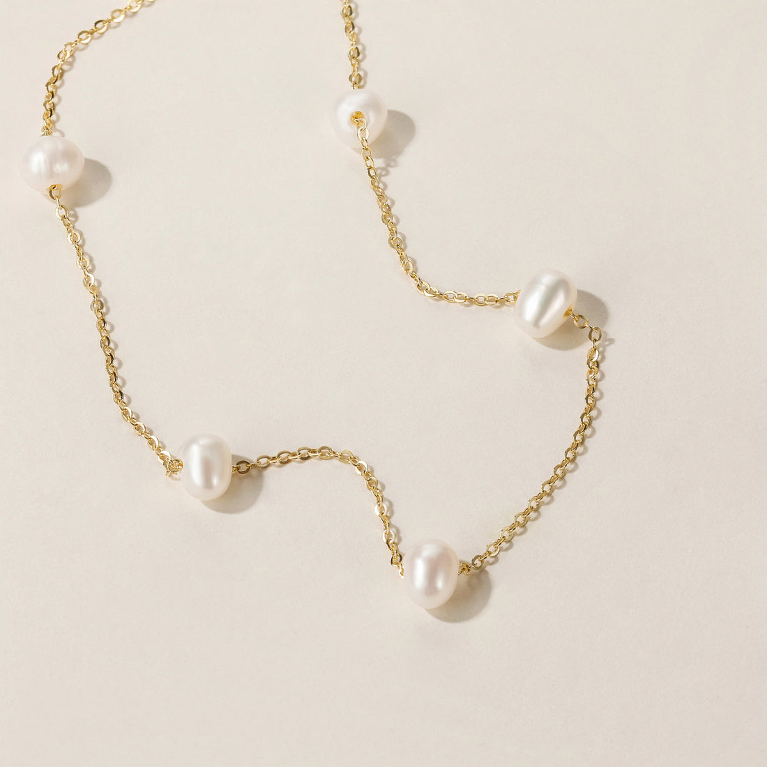 freshwater pearl necklace, fake pearl necklace, pearl necklace for brides, mother of pearl gold