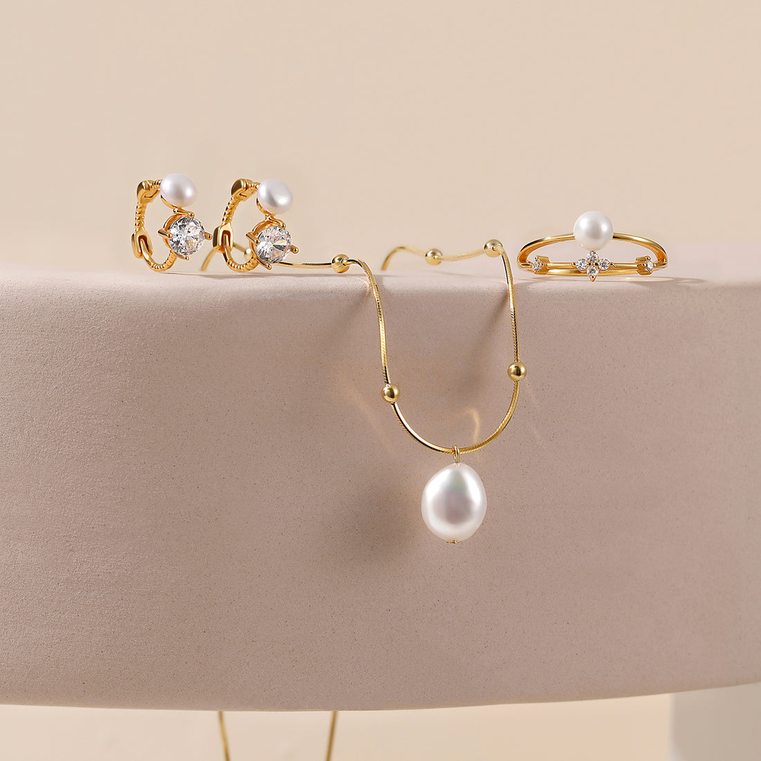 silver pearl rings, cz rings, pearl wedding rings