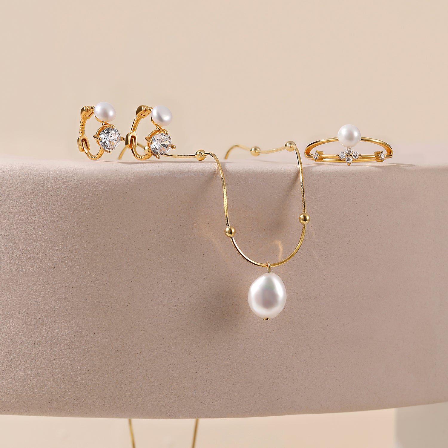 silver pearl rings, cz rings, pearl wedding rings