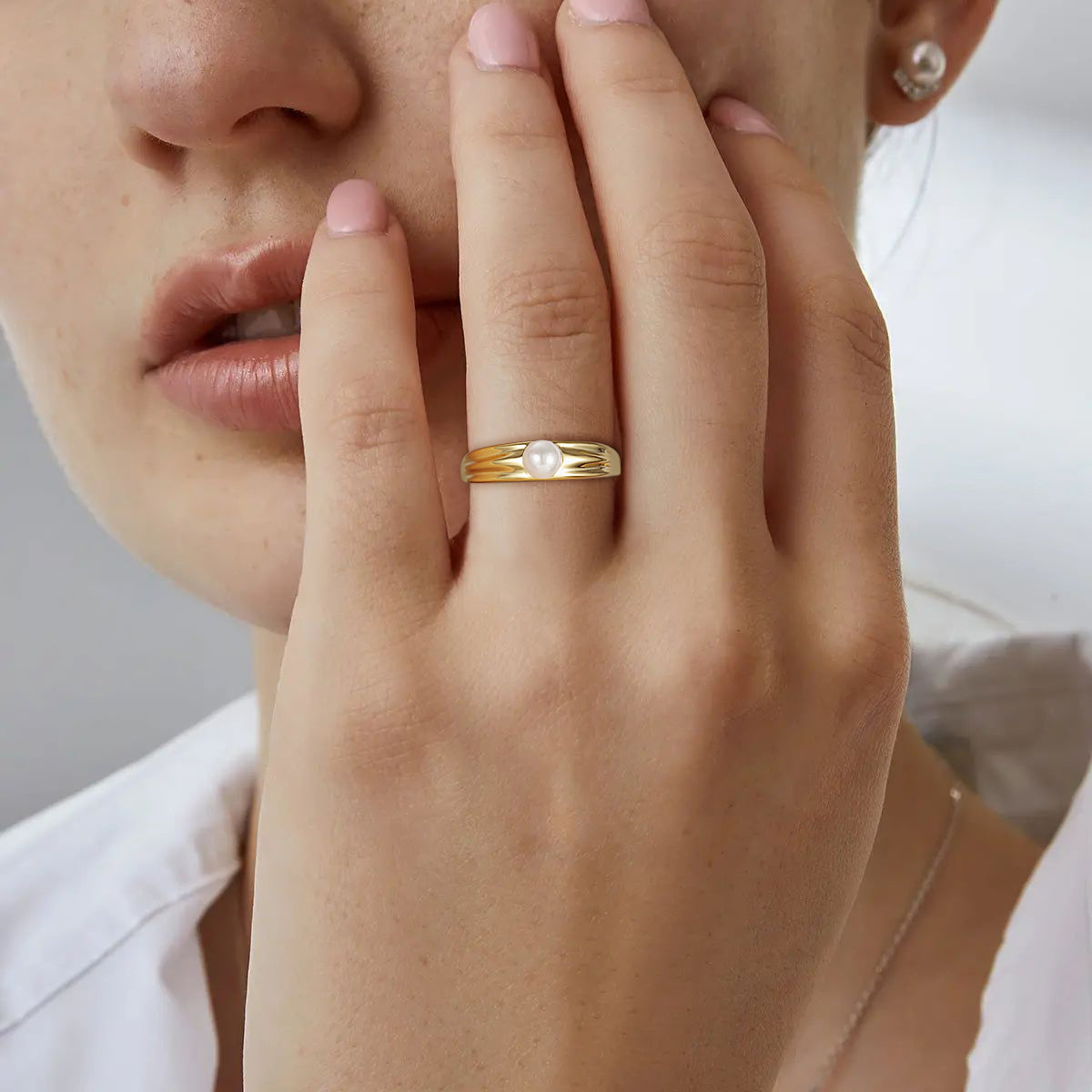 pearl ring, gold pearl ring, pearl wedding rings