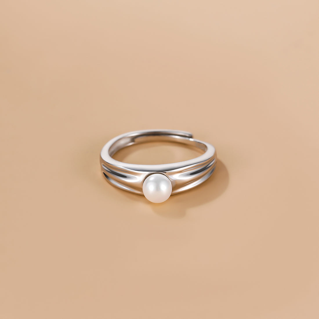 silver pearl ring, adjustable ring, pearl engagement ring, mother of pearl ring