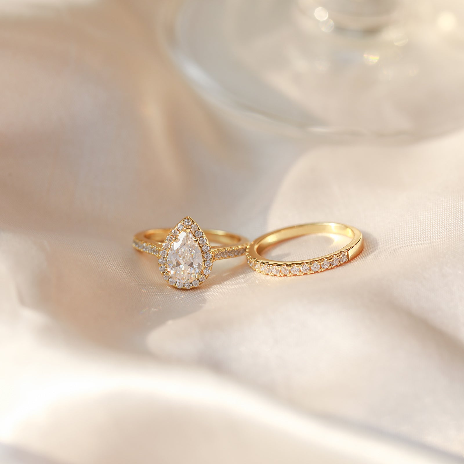 gold wedding ring, 2ct wedding ring, cz engagememt ring set, cz bridal ring sets, cheap wedding ring sets, teardrop ring