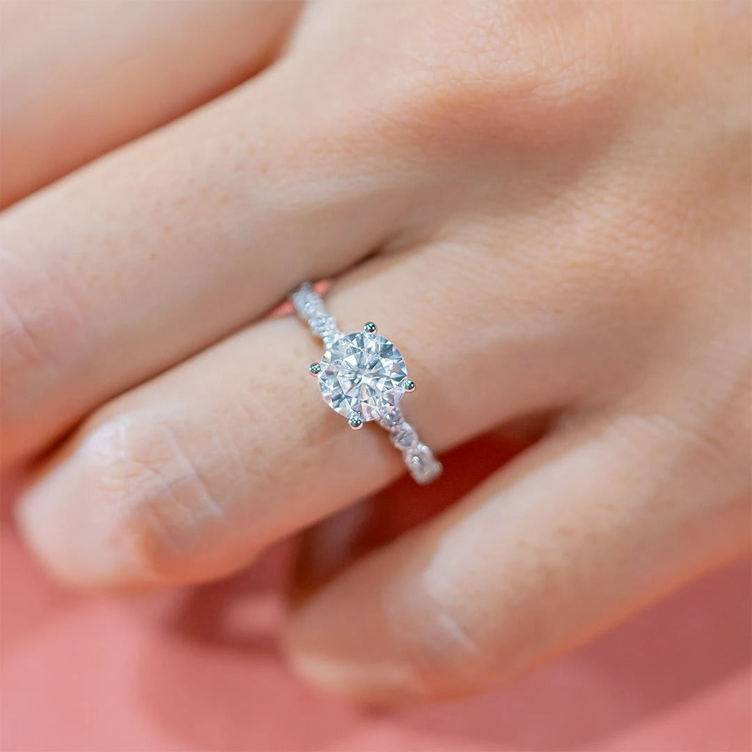 round cut engagement rings, round wedding rings, 1 carat wedding rings, silver wedding rings for women, sterling silver engagement rings