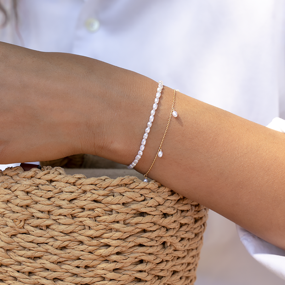 freshwater pearl bracelet, mother of pearl gold, natural pearl bracelet, unique bralcet for women, elegant jewelry, mom bracelet