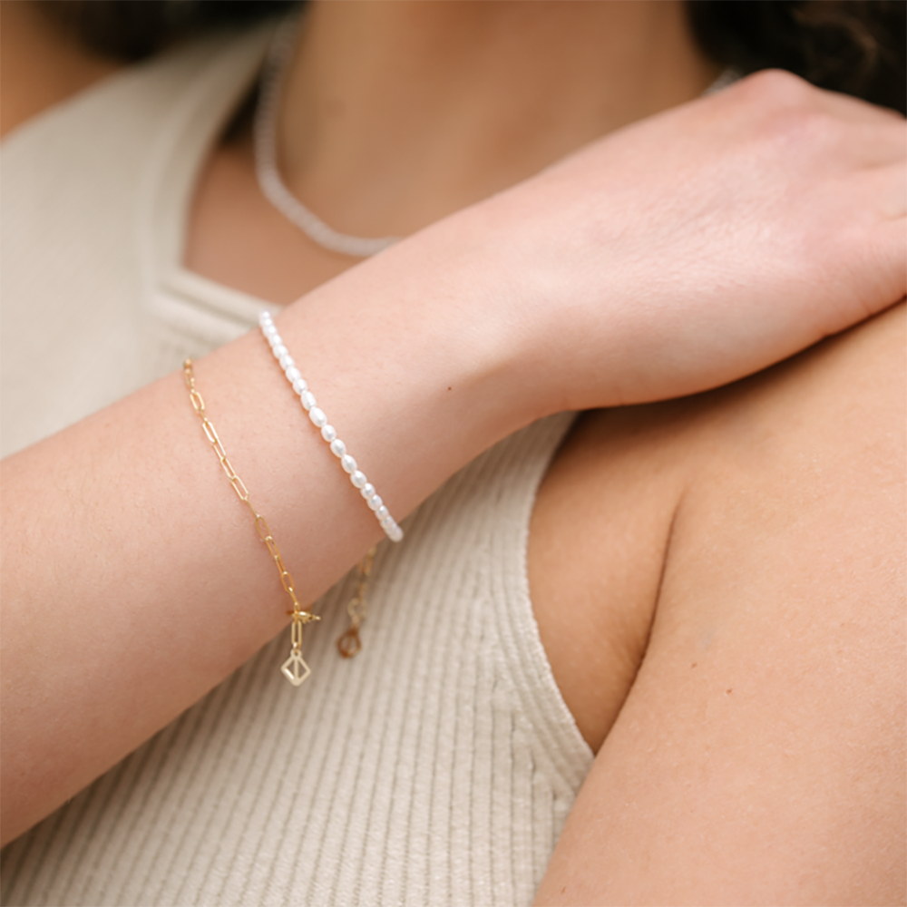 freshwater pearl bracelet, mother of pearl gold, natural pearl bracelet, unique bralcet for women, elegant jewelry